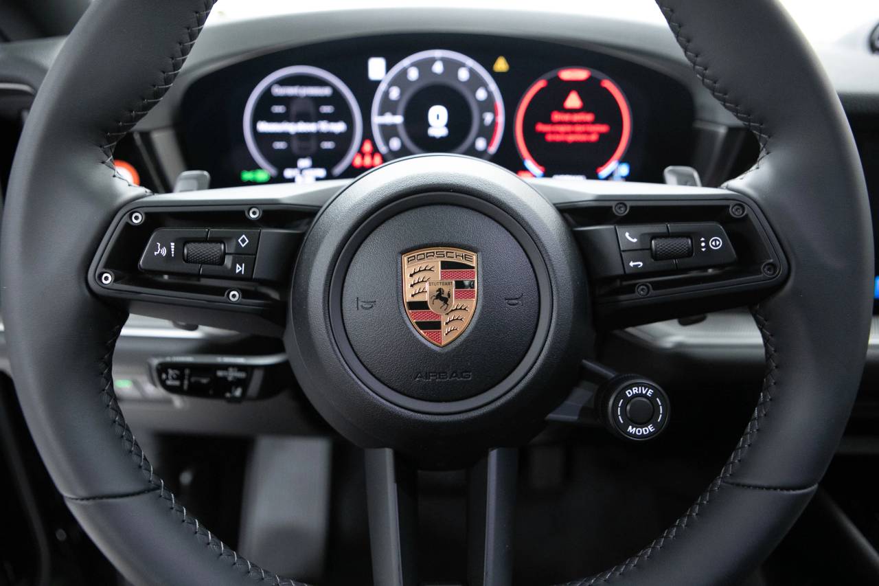 Thumbnail: 2026 Porsche  - 21