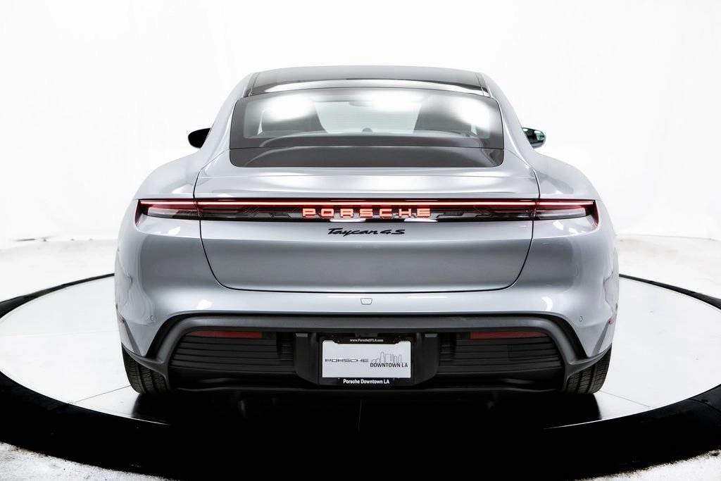 Thumbnail: 2025 Porsche Taycan - 6