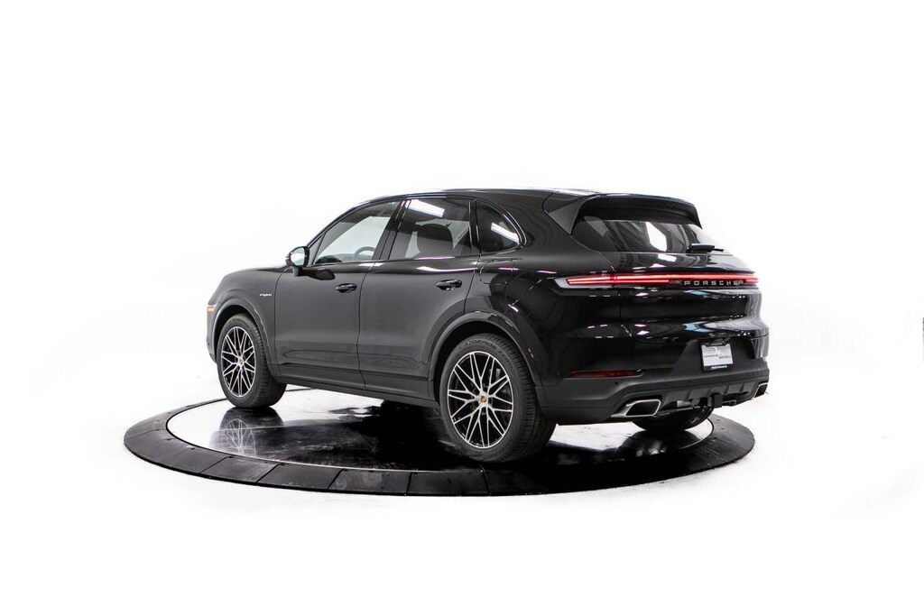 New 2026 Porsche Cayenne E-Hybrid SUV
