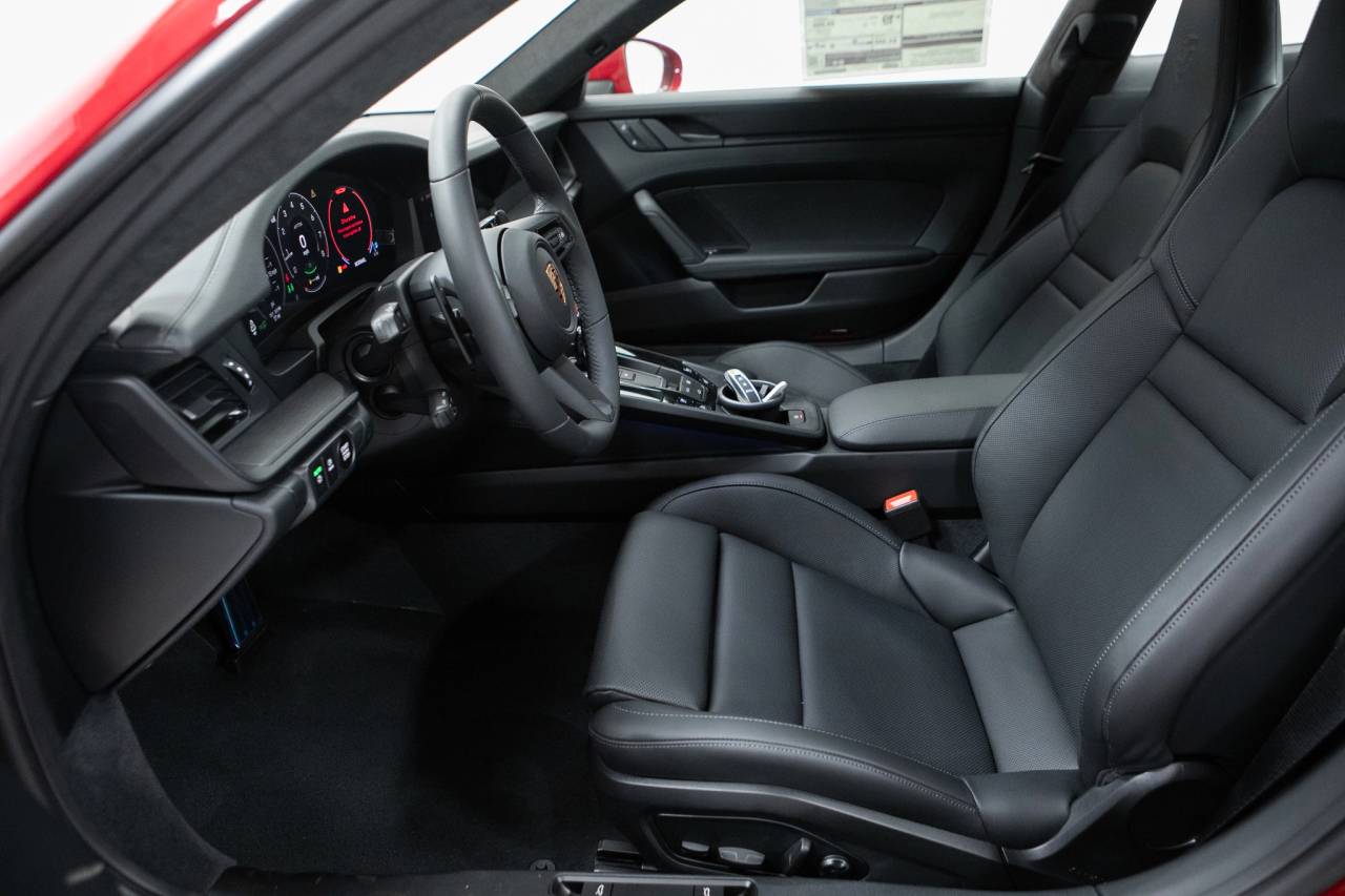 Thumbnail: 2026 Porsche 911 - 23