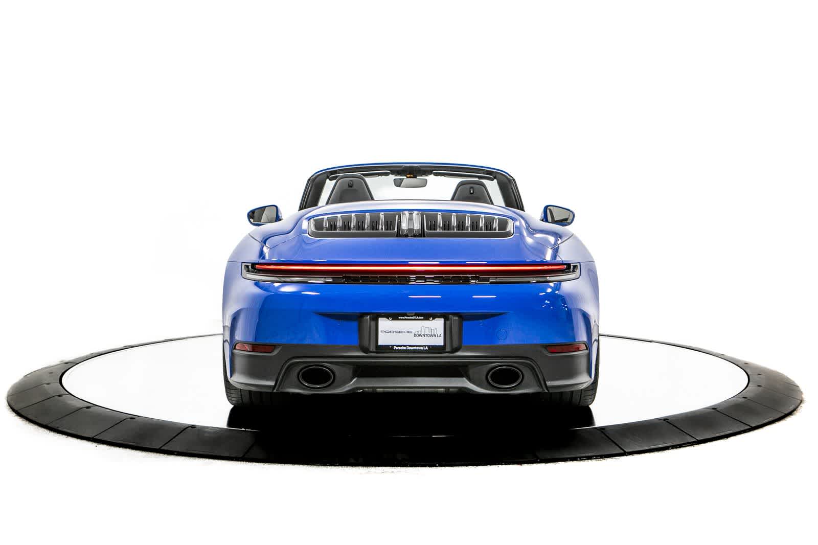 Thumbnail: 2025 Porsche 911 - 6