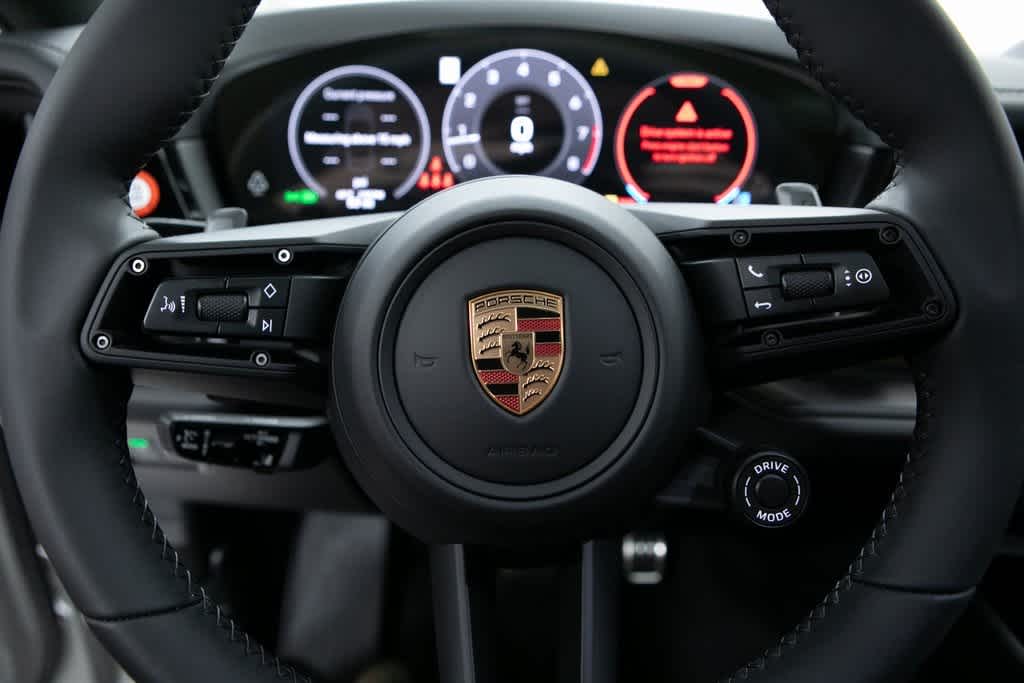 Thumbnail: 2025 Porsche  - 14