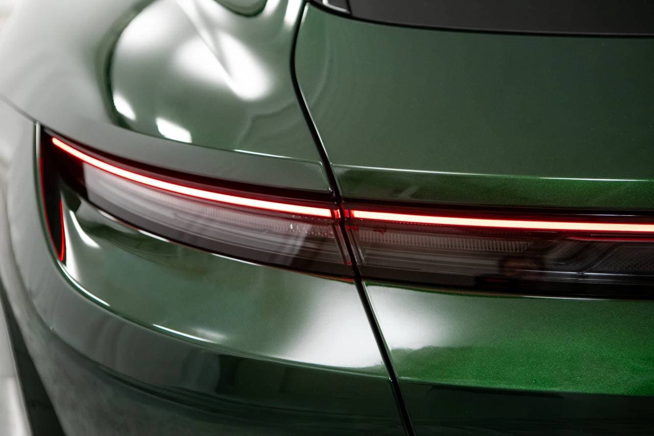 Thumbnail: 2026 Porsche Taycan - 15