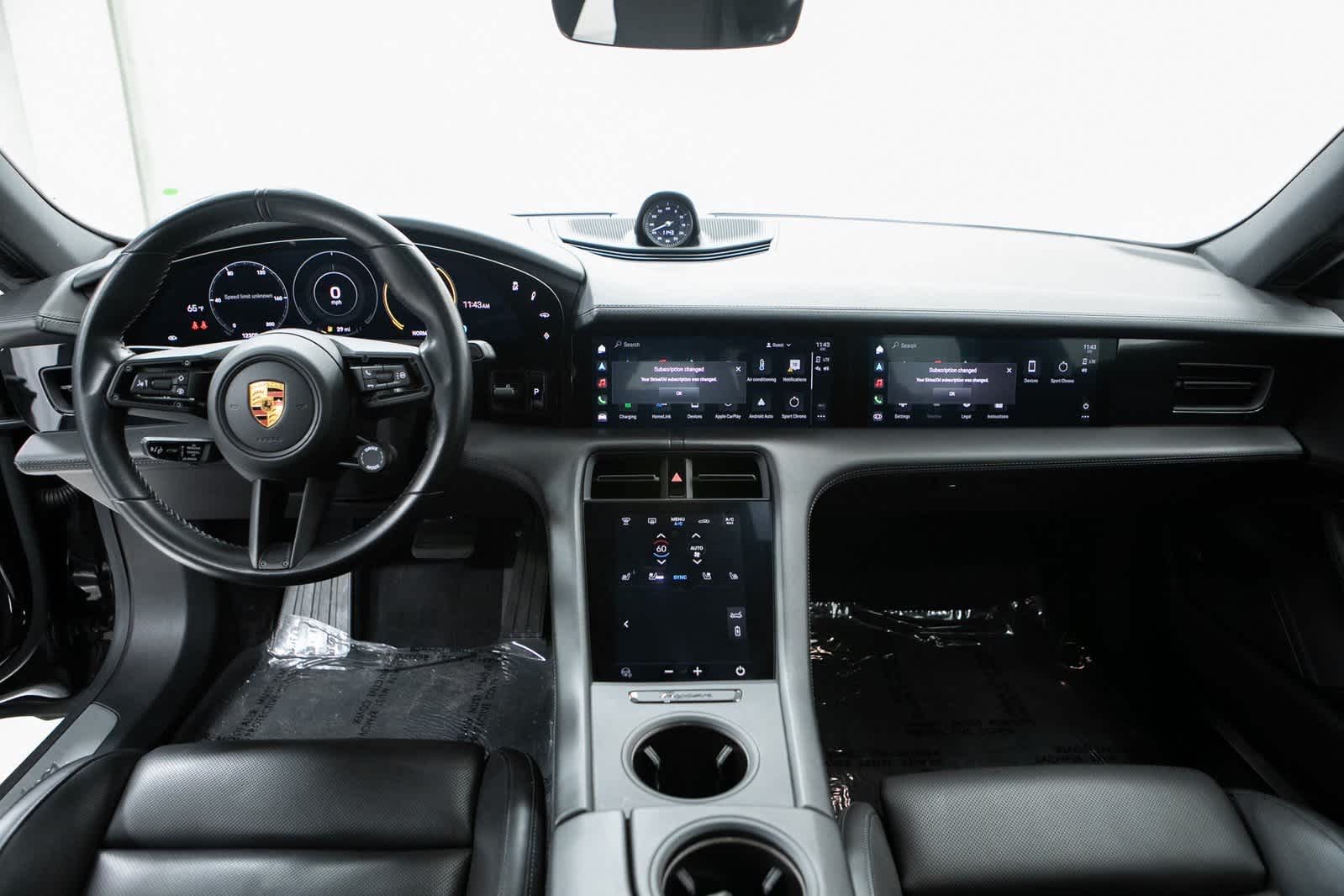 Thumbnail: 2022 Porsche Taycan - 13