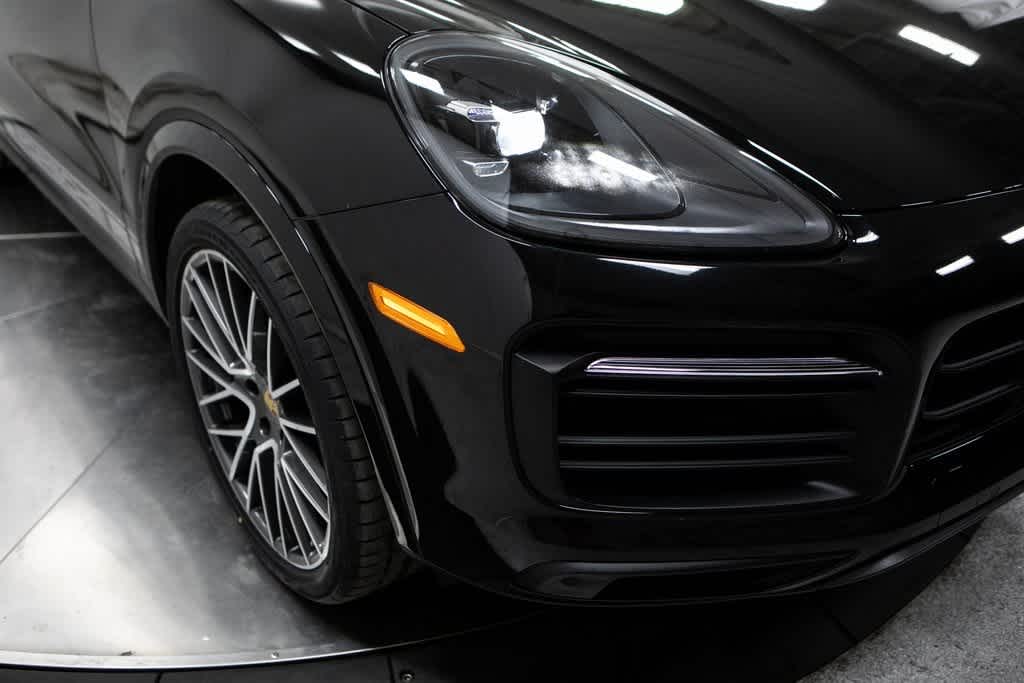 Thumbnail: 2022 Porsche Cayenne - 12