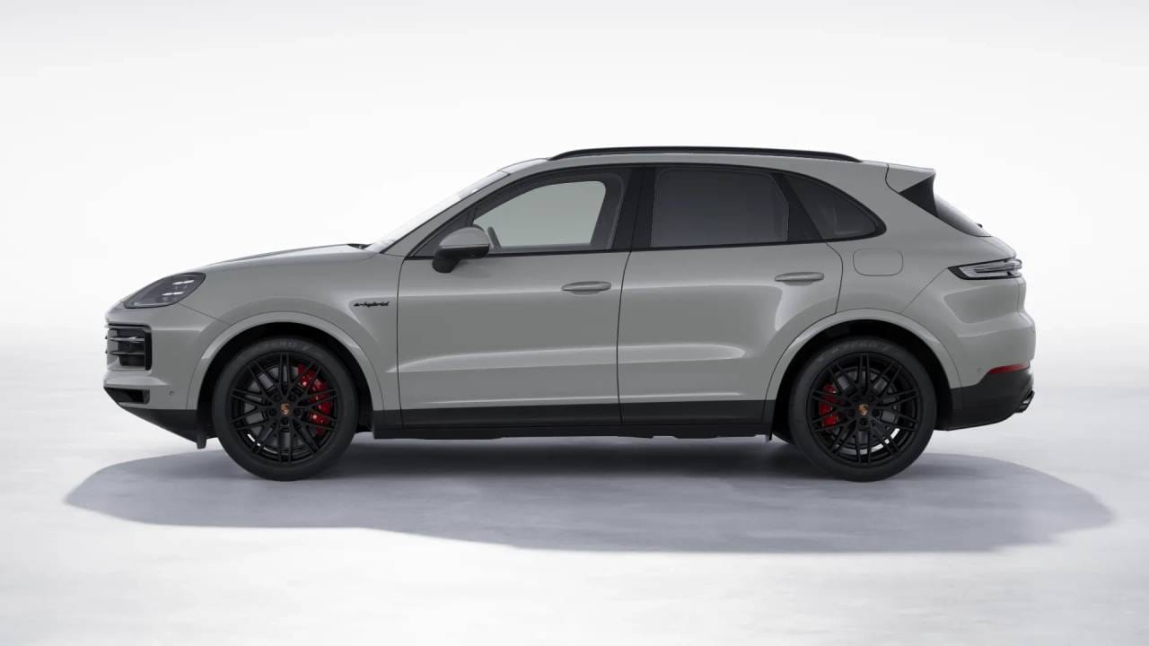 Thumbnail: 2026 Porsche Cayenne - 2