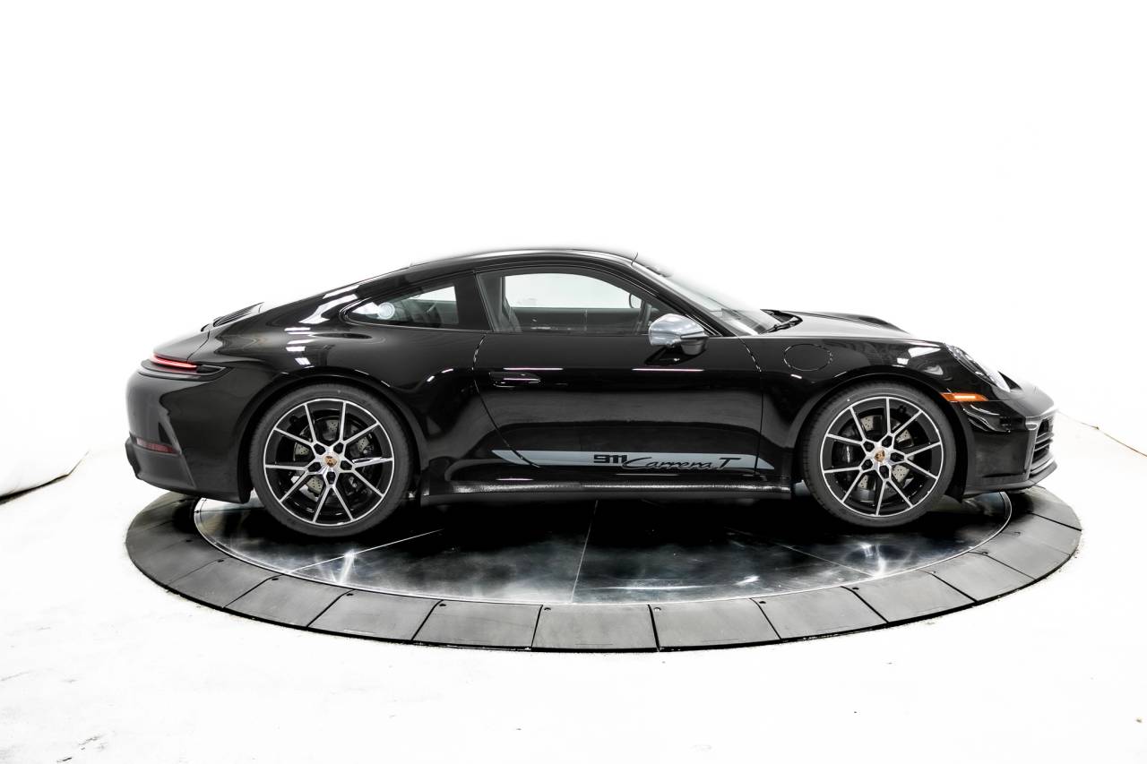 Thumbnail: 2025 Porsche 911 - 6