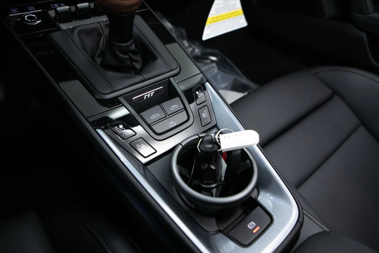 Thumbnail: 2026 Porsche 911 - 34