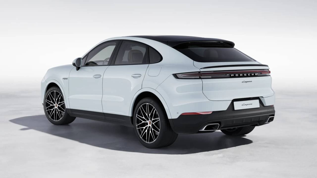 2026 Porsche Cayenne E-Hybrid Coupe photo 3