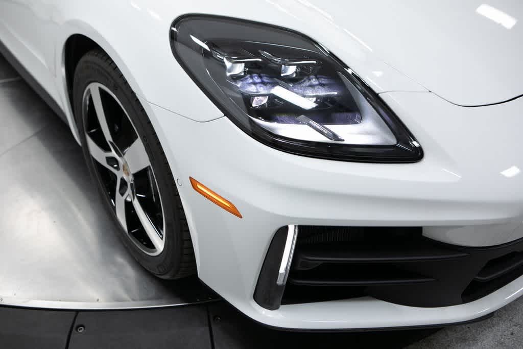 Thumbnail: 2025 Porsche Panamera - 12