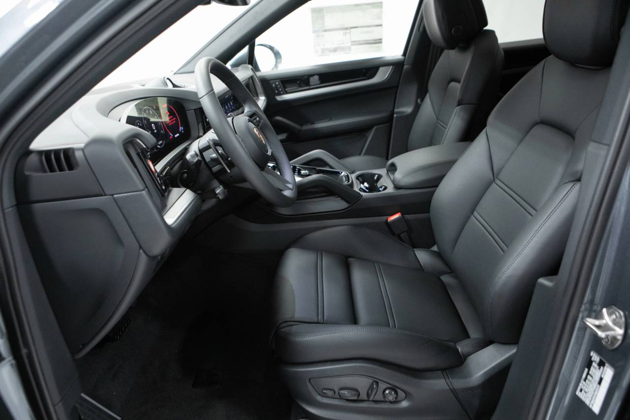 Thumbnail: 2026 Porsche  - 23