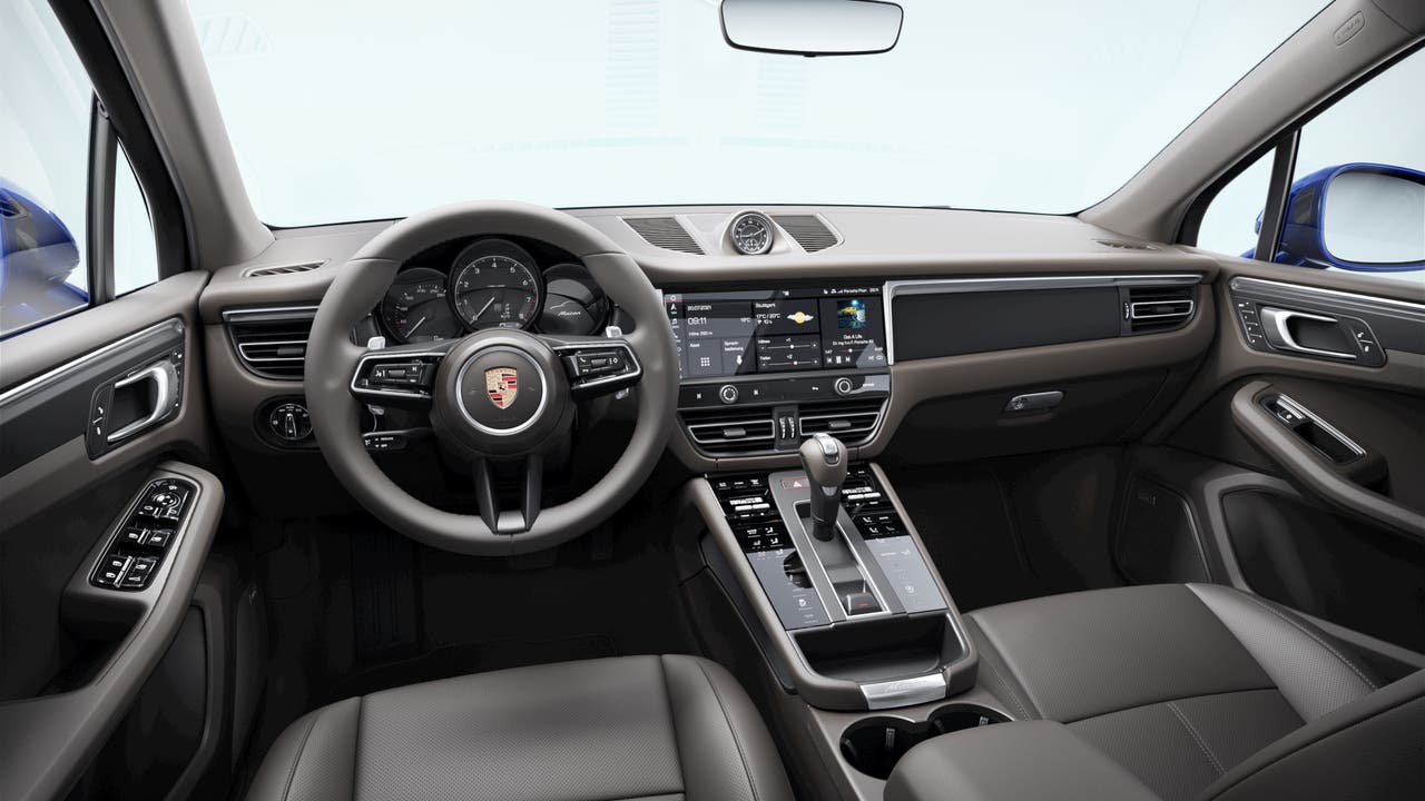 Thumbnail: 2026 Porsche Macan - 9