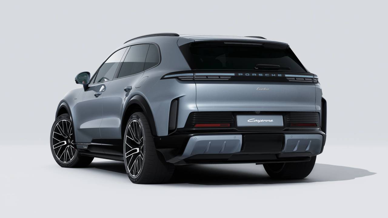 Thumbnail: 2026 Porsche Cayenne - 3