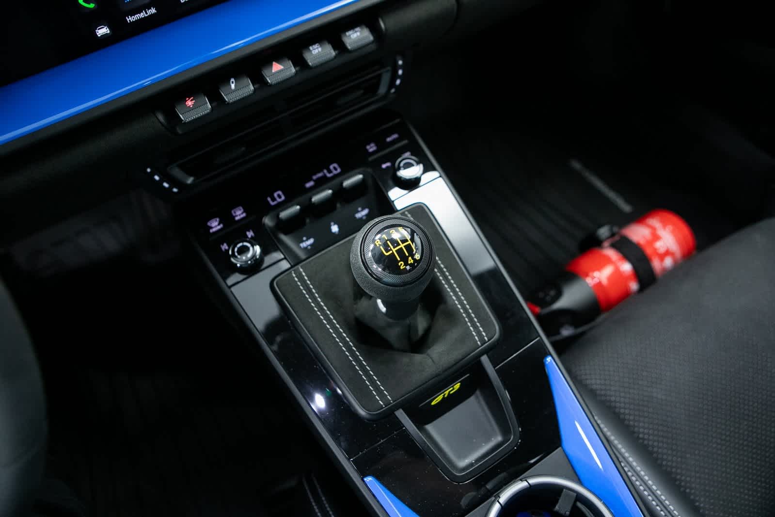 Thumbnail: 2022 Porsche 911 - 20