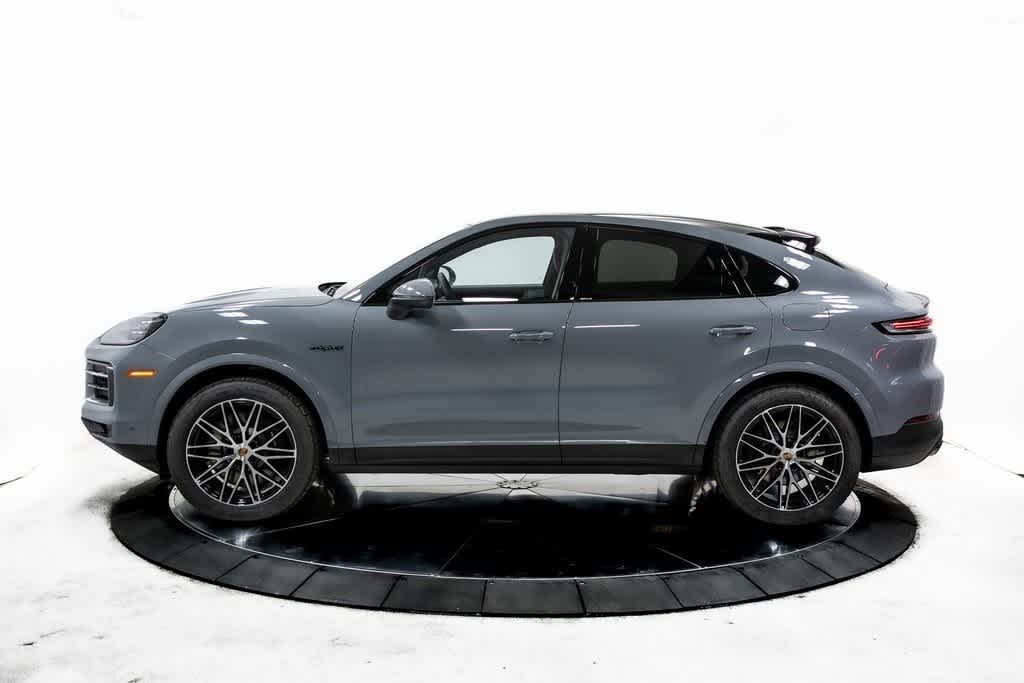 Thumbnail: 2025 Porsche  - 2