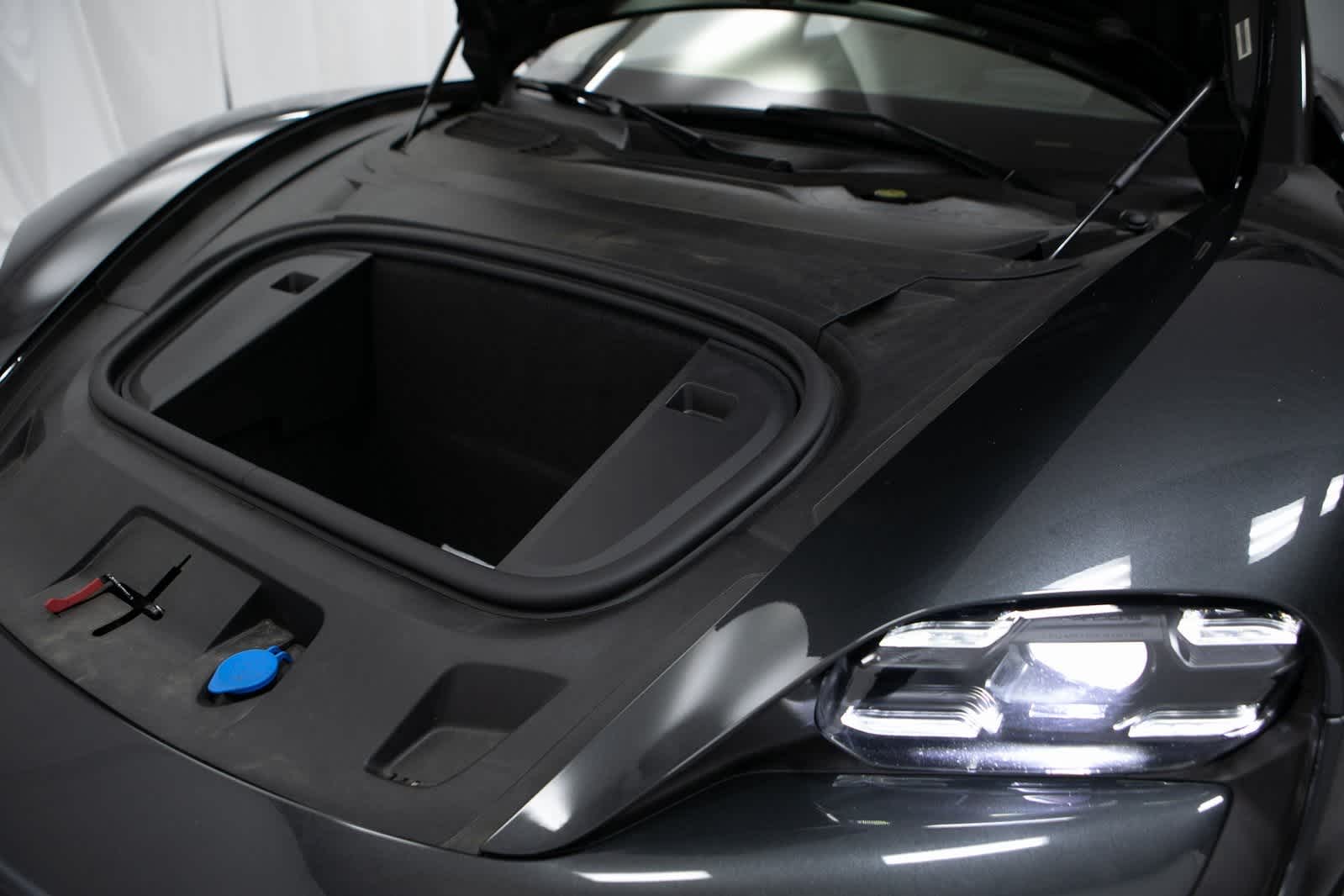 Thumbnail: 2024 Porsche Taycan - 33