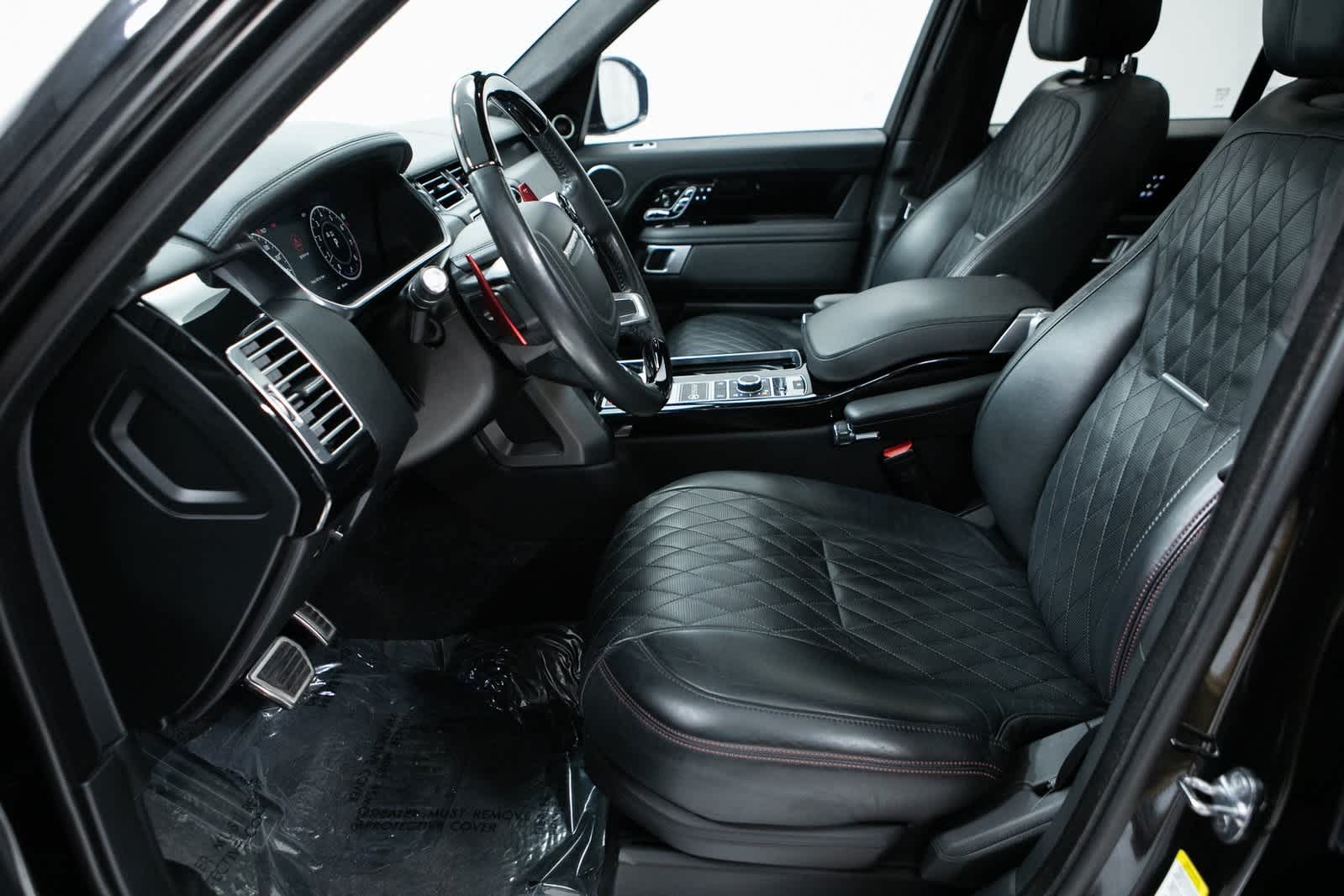 Thumbnail: 2021 Land Rover Range Rover - 16