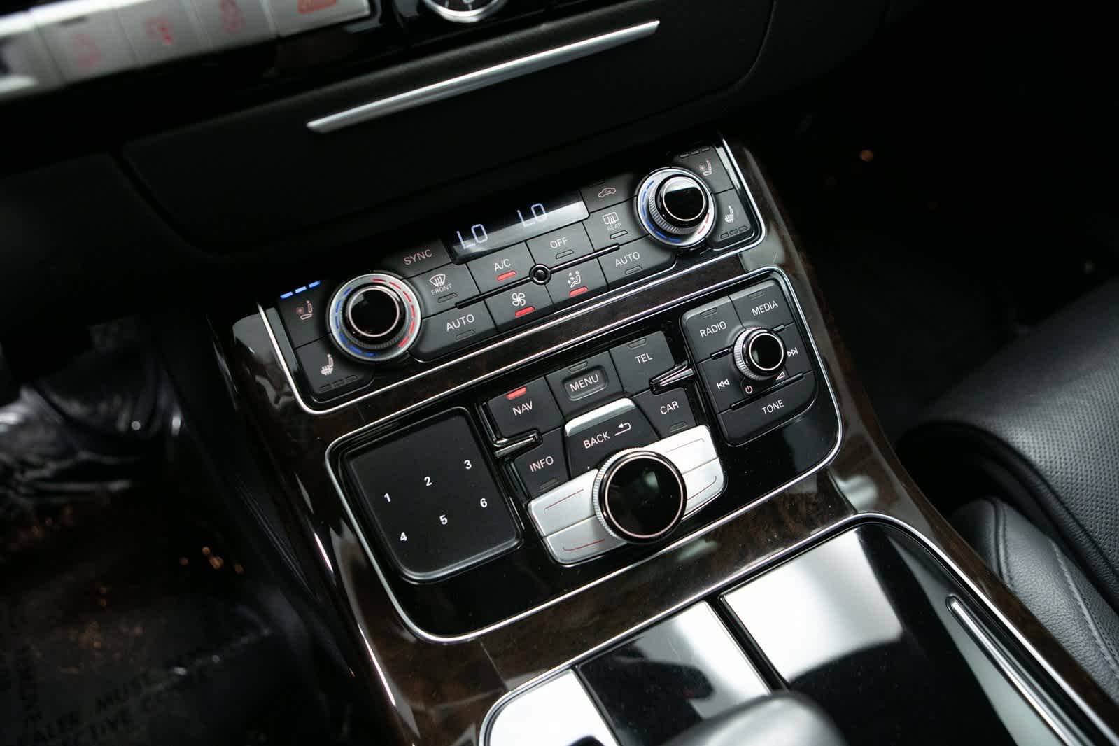 Thumbnail: 2017 Audi A8 - 22