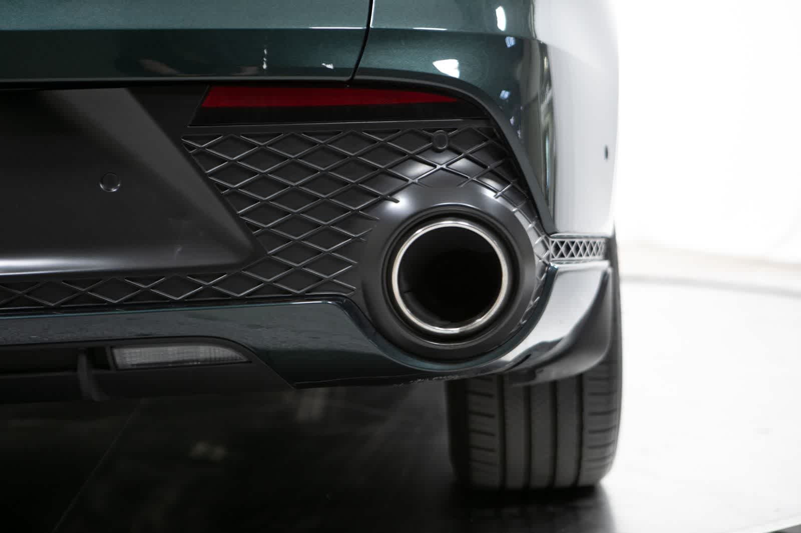 Thumbnail: 2023 Genesis GV70 - 19