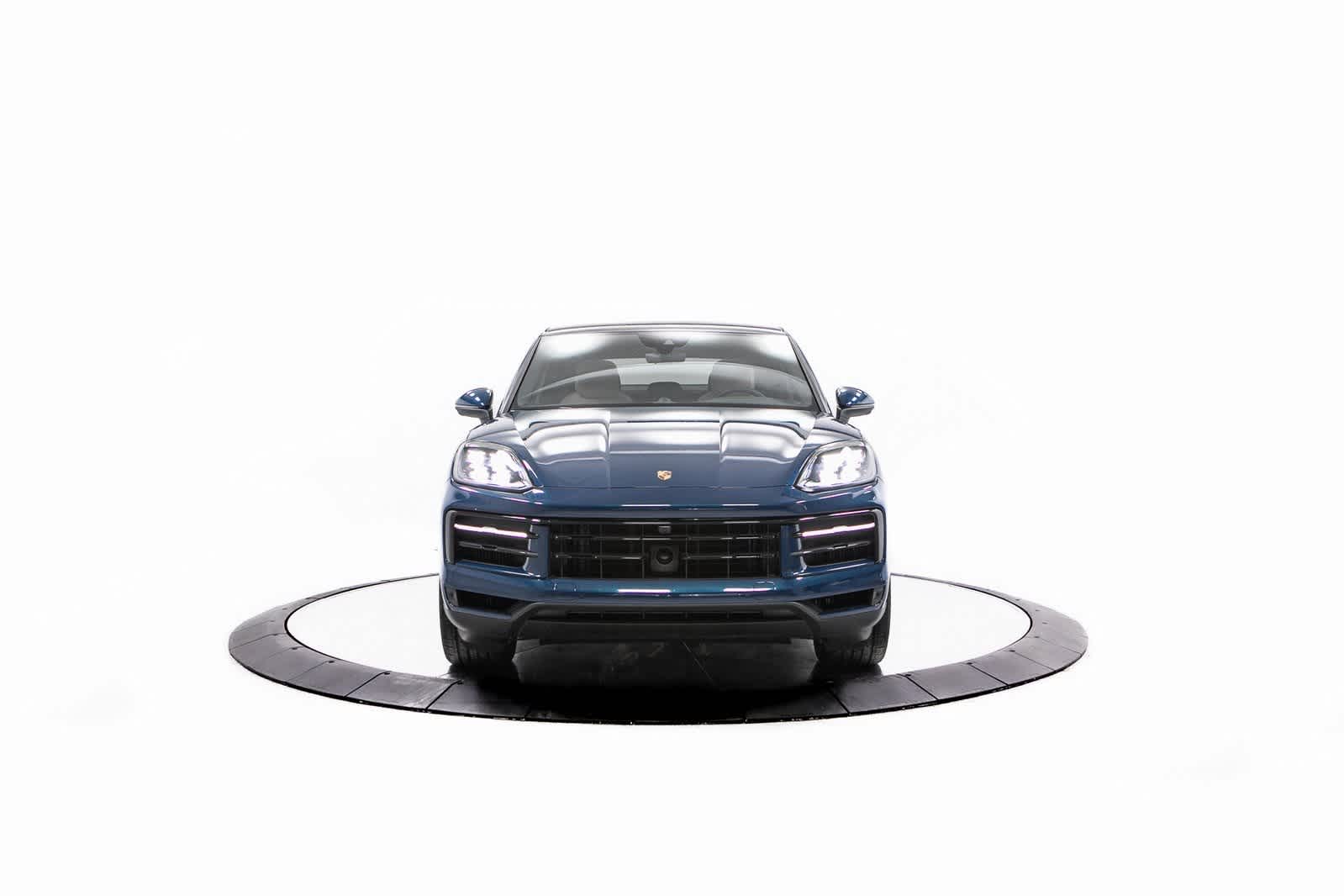 Thumbnail: 2025 Porsche Cayenne - 10
