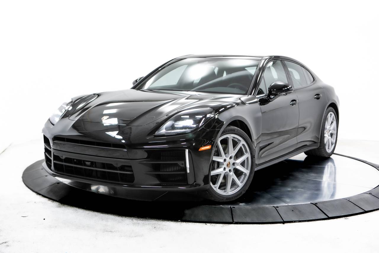 Thumbnail: 2025 Porsche Panamera - 1