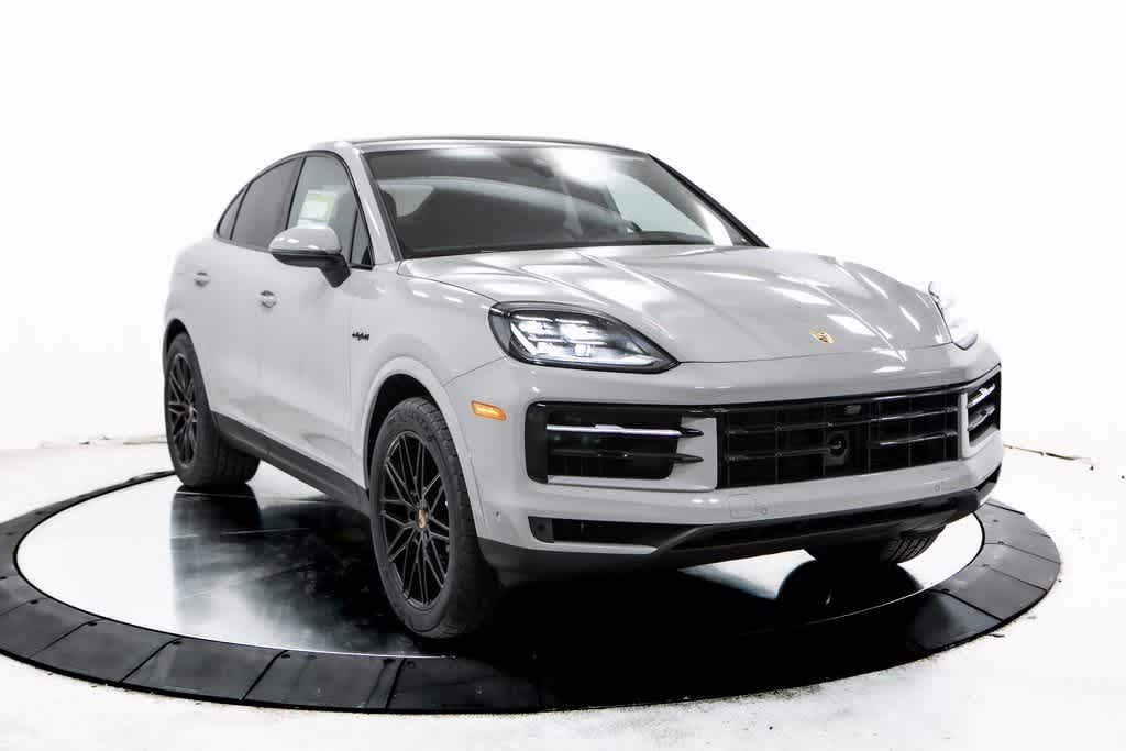 Thumbnail: 2025 Porsche  - 9