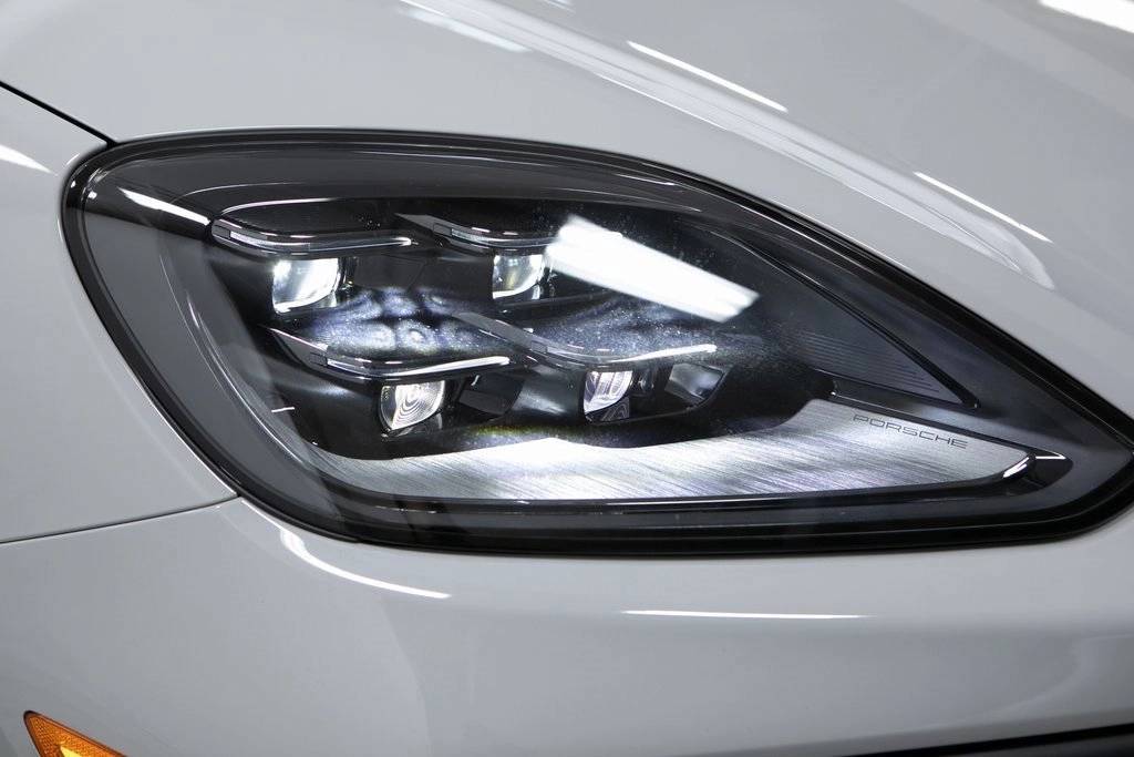 Thumbnail: 2025 Porsche Cayenne - 19