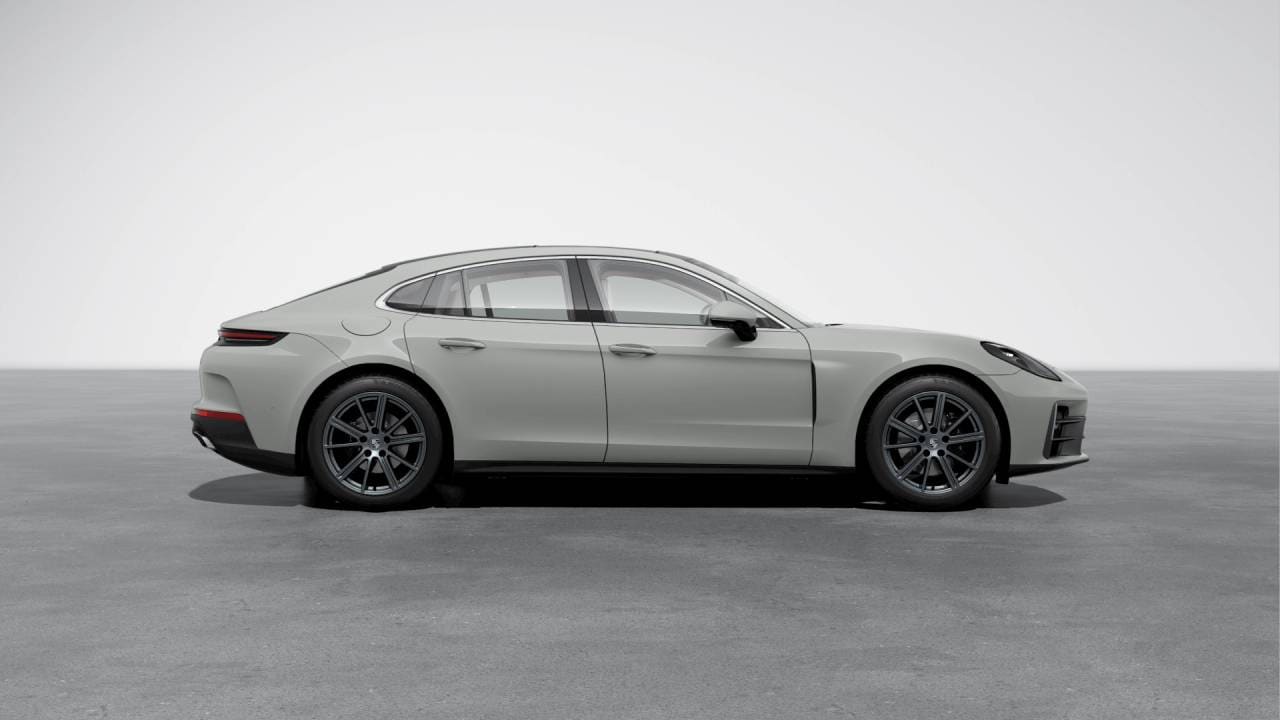 Thumbnail: 2026 Porsche Panamera - 5