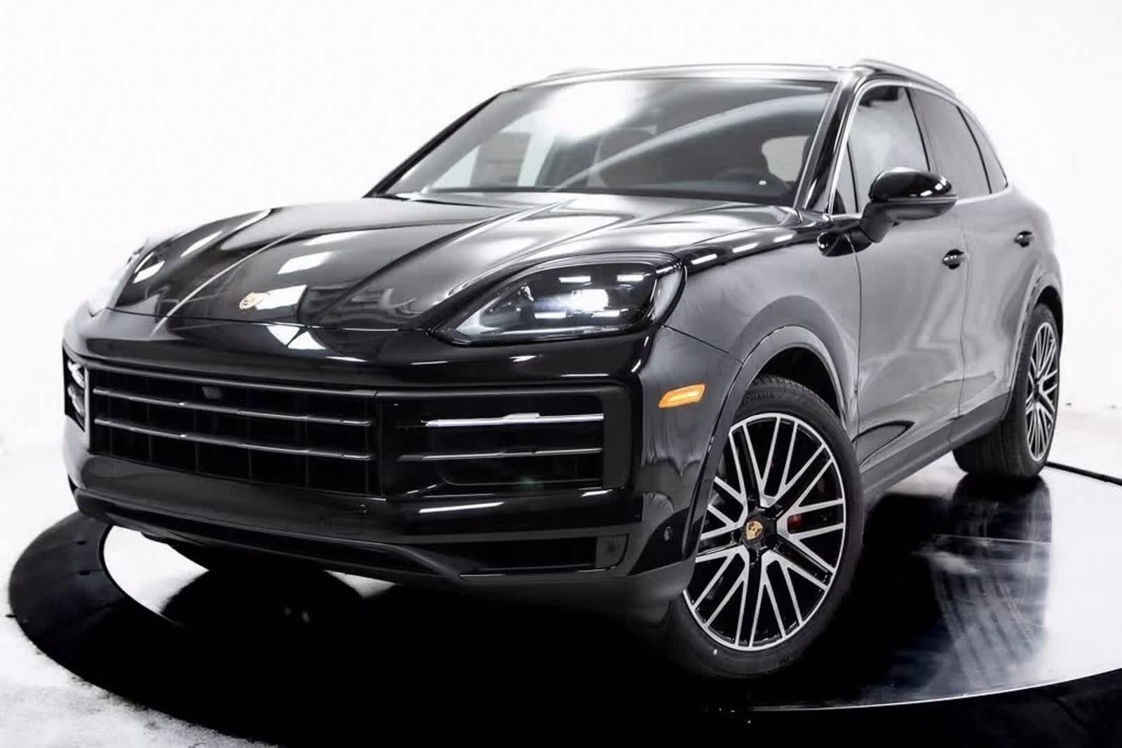 Thumbnail: 2025 Porsche Cayenne - 1