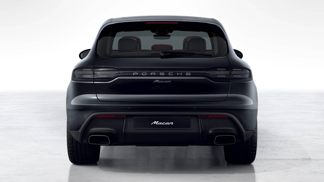 Thumbnail: 2026 Porsche Macan - 7