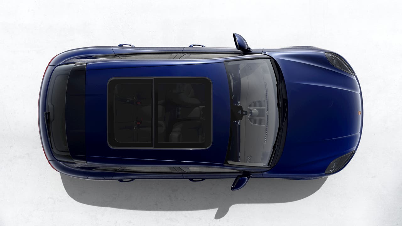 Thumbnail: 2026 Porsche Macan - 5