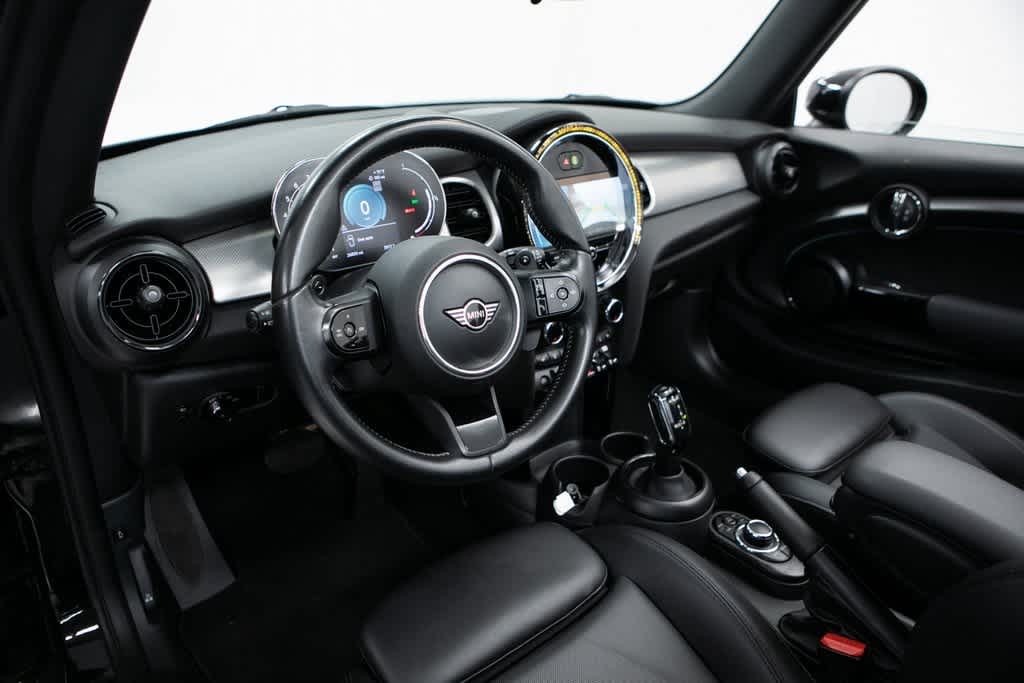 2022 Mini Cooper Convertible S photo 3
