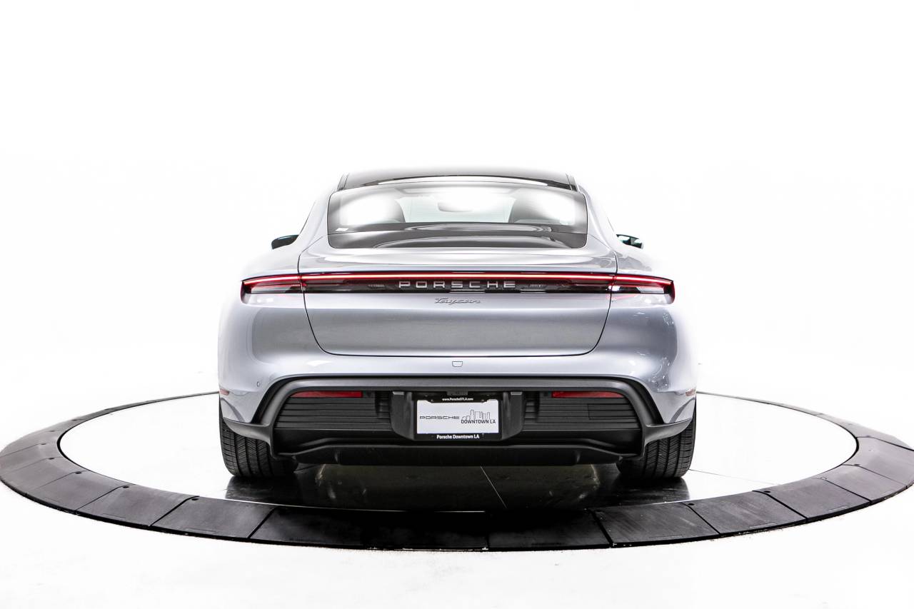 Thumbnail: 2025 Porsche Taycan - 6