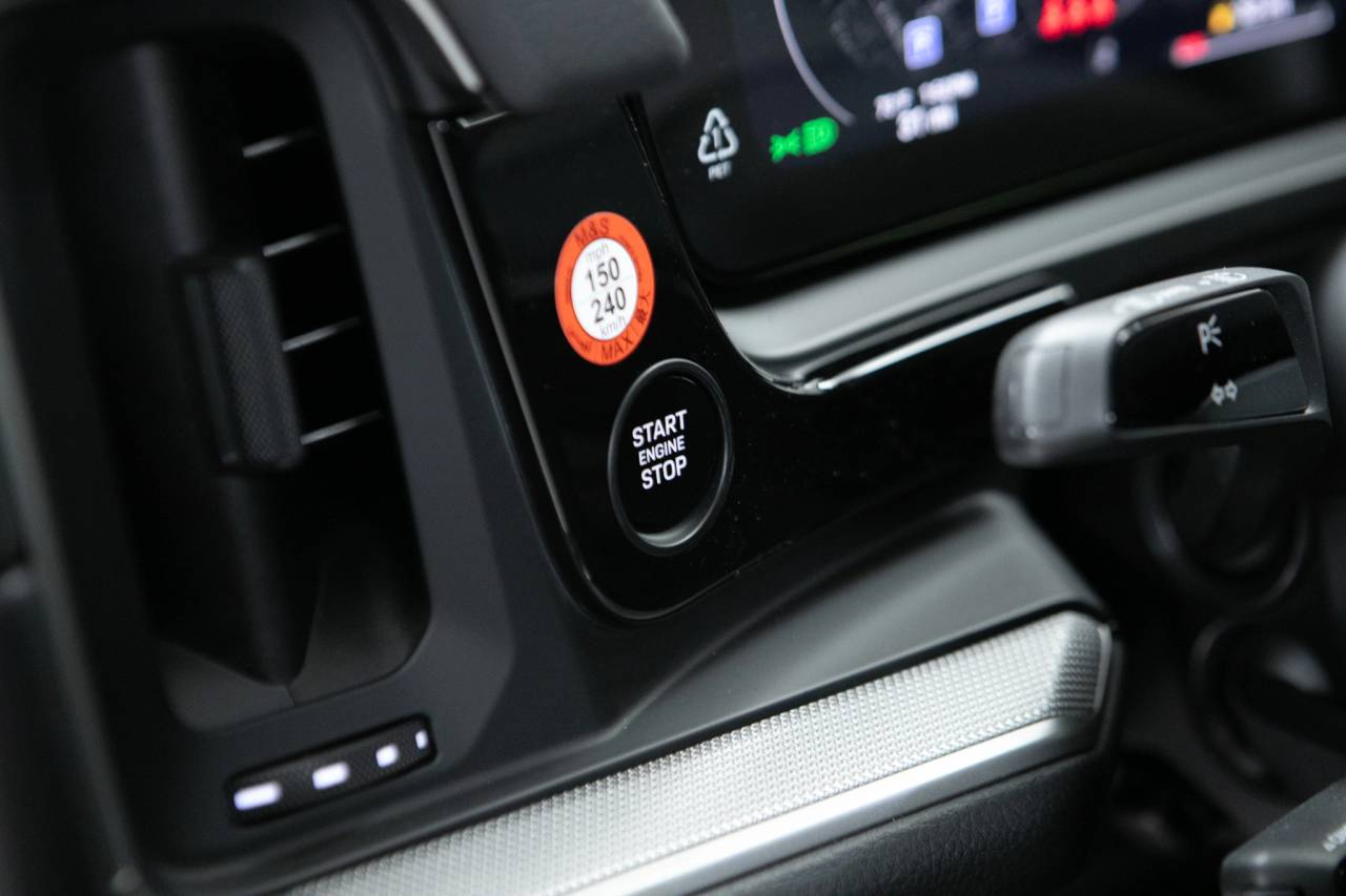 Thumbnail: 2026 Porsche Cayenne - 27