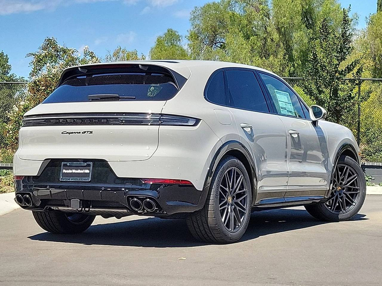 Thumbnail: 2026 Porsche Cayenne - 7