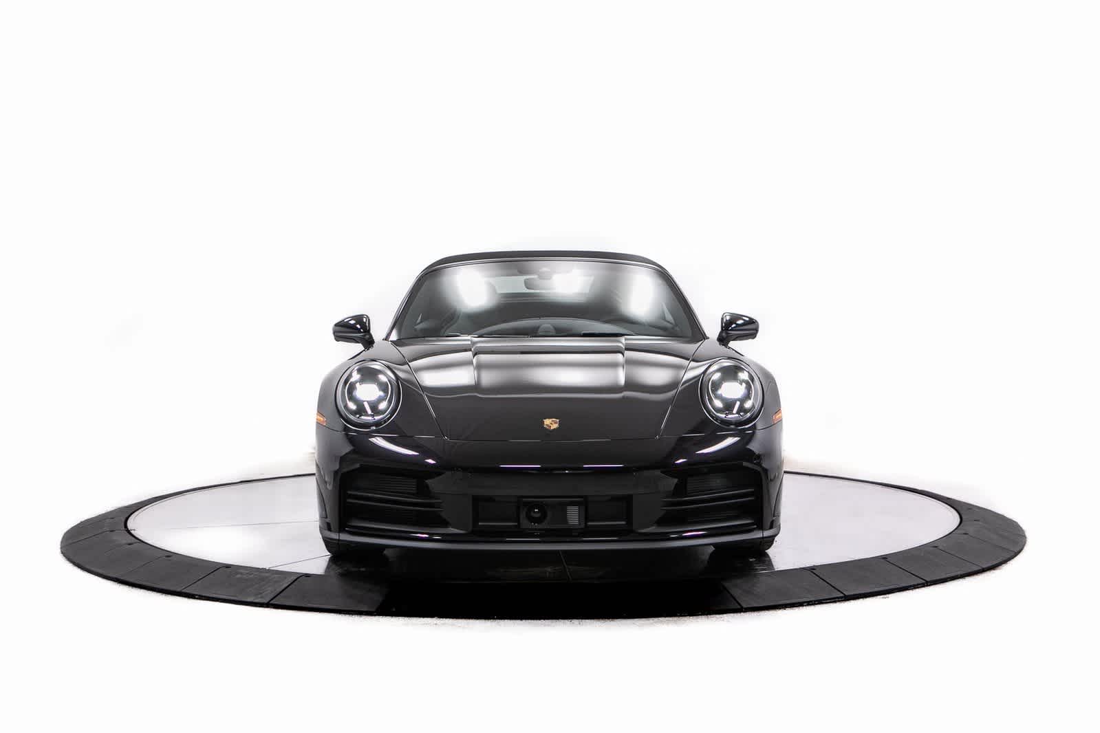 Thumbnail: 2025 Porsche 911 - 10