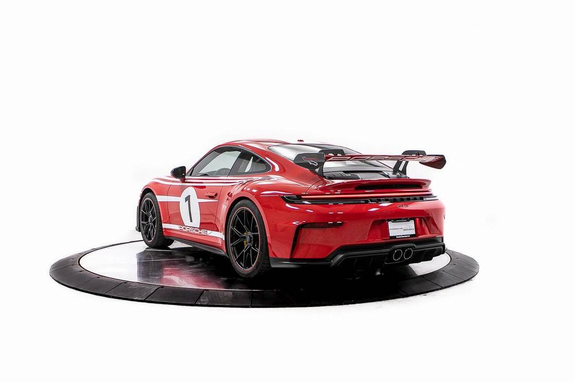 Thumbnail: 2026 Porsche 911 - 3