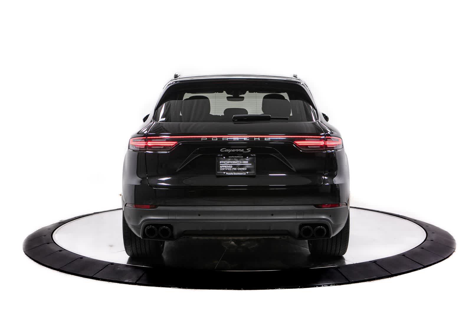 Thumbnail: 2023 Porsche Cayenne - 6