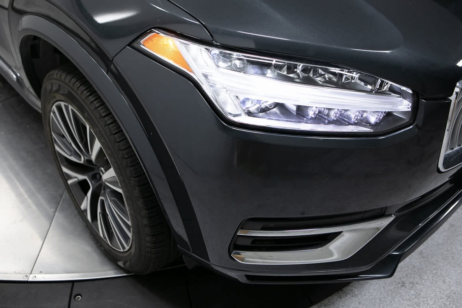 Thumbnail: 2022 Volvo XC90 - 12