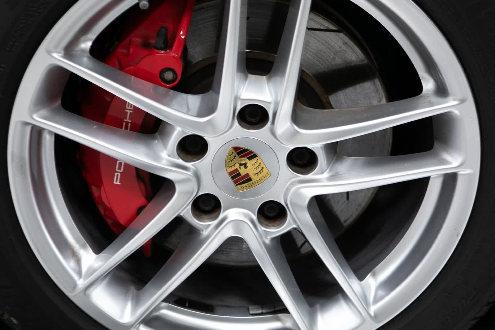 Thumbnail: 2022 Porsche Panamera - 11