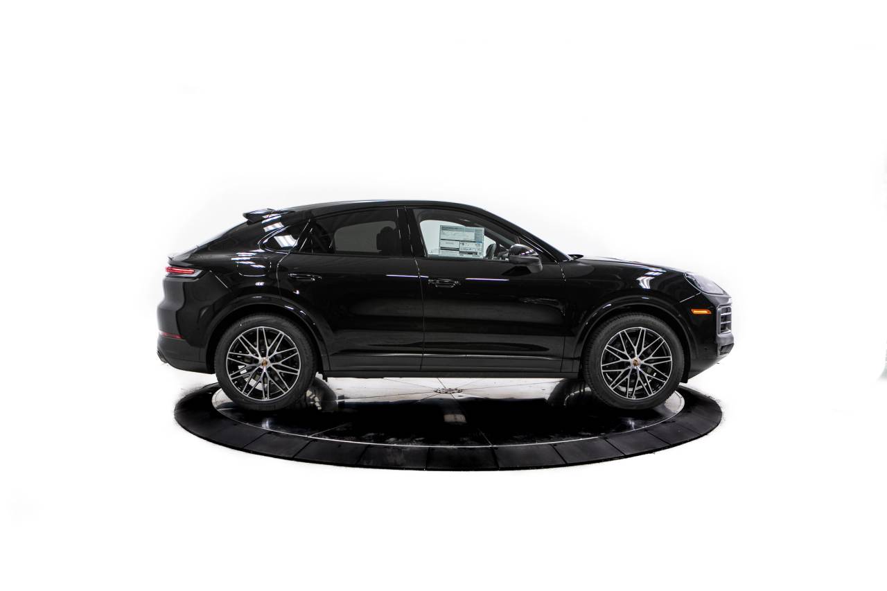 Thumbnail: 2026 Porsche  - 8