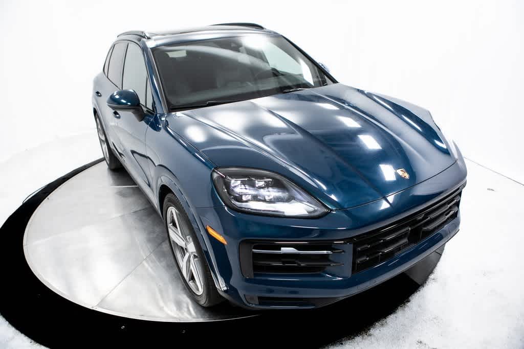 Thumbnail: 2024 Porsche Cayenne - 45