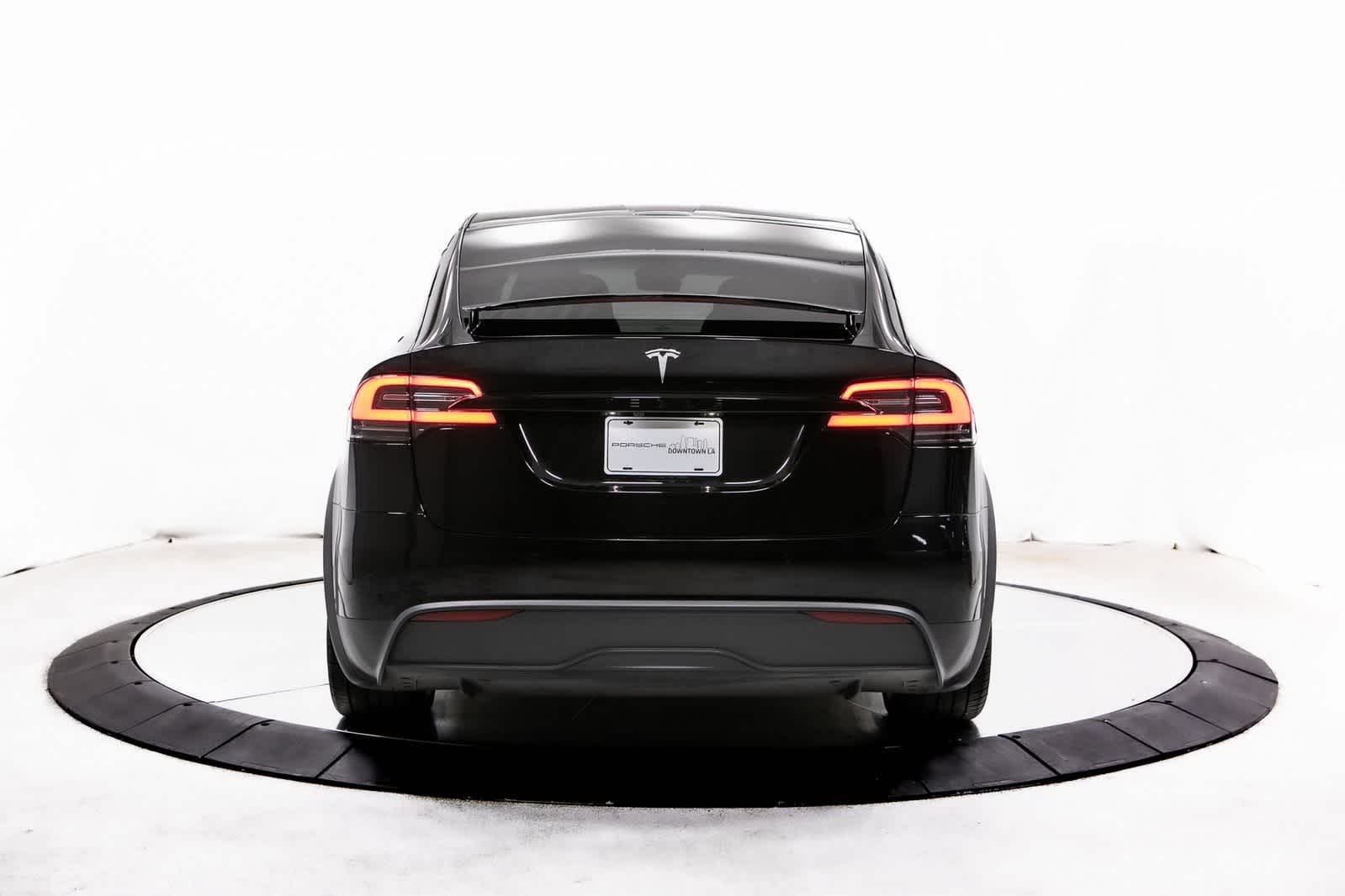 Thumbnail: 2022 Tesla Model X - 6