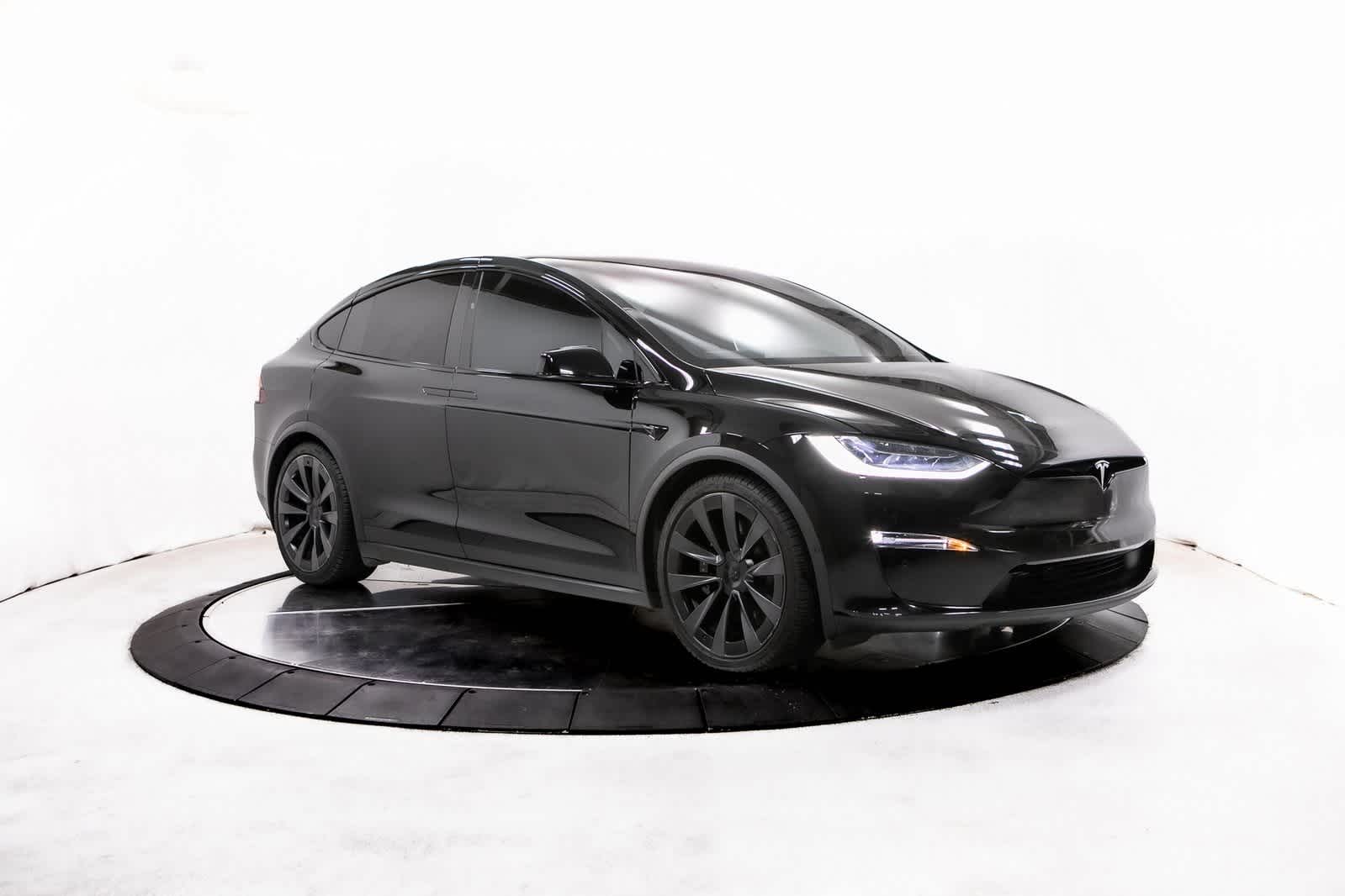 Thumbnail: 2022 Tesla Model X - 9