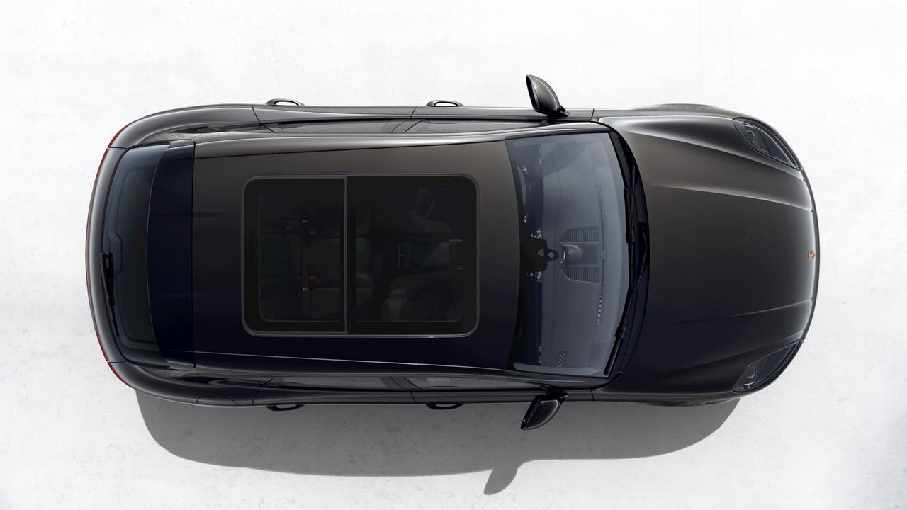 Thumbnail: 2026 Porsche Macan - 5