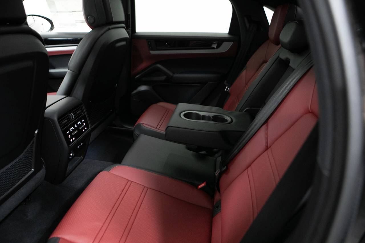 Thumbnail: 2026 Porsche  - 35