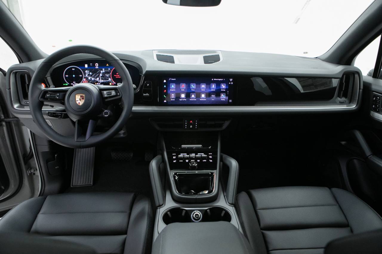 Thumbnail: 2026 Porsche Cayenne - 20