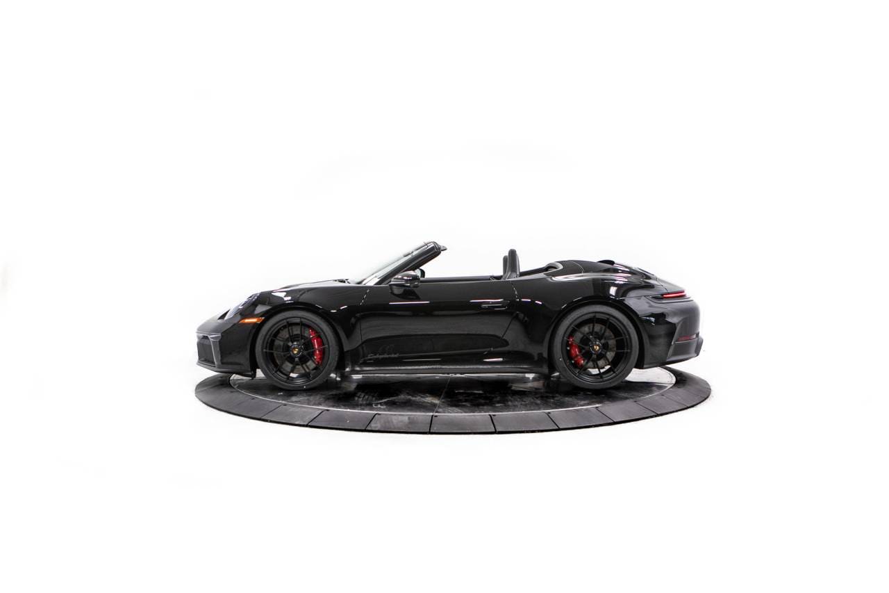 Thumbnail: 2026 Porsche 911 - 2