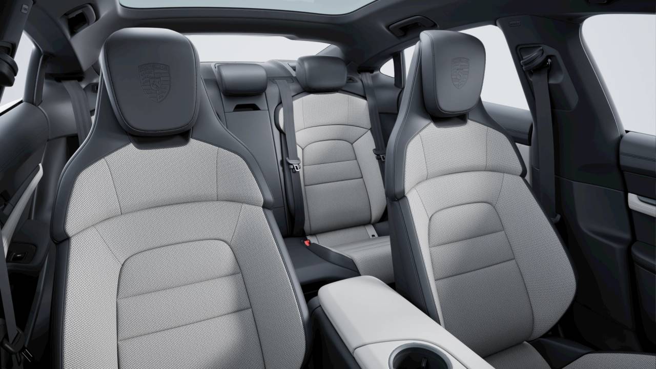 Thumbnail: 2026 Porsche Taycan - 10