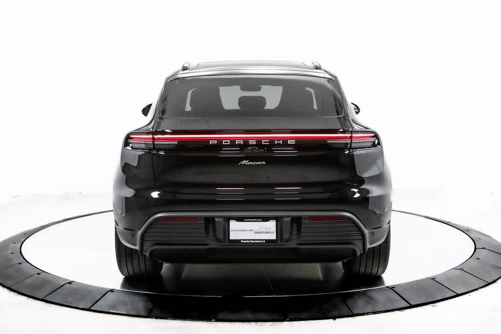 Thumbnail: 2025 Porsche Macan - 6